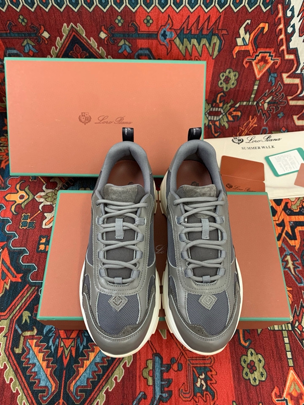 スーパーコピーブランド靴背面デザイン